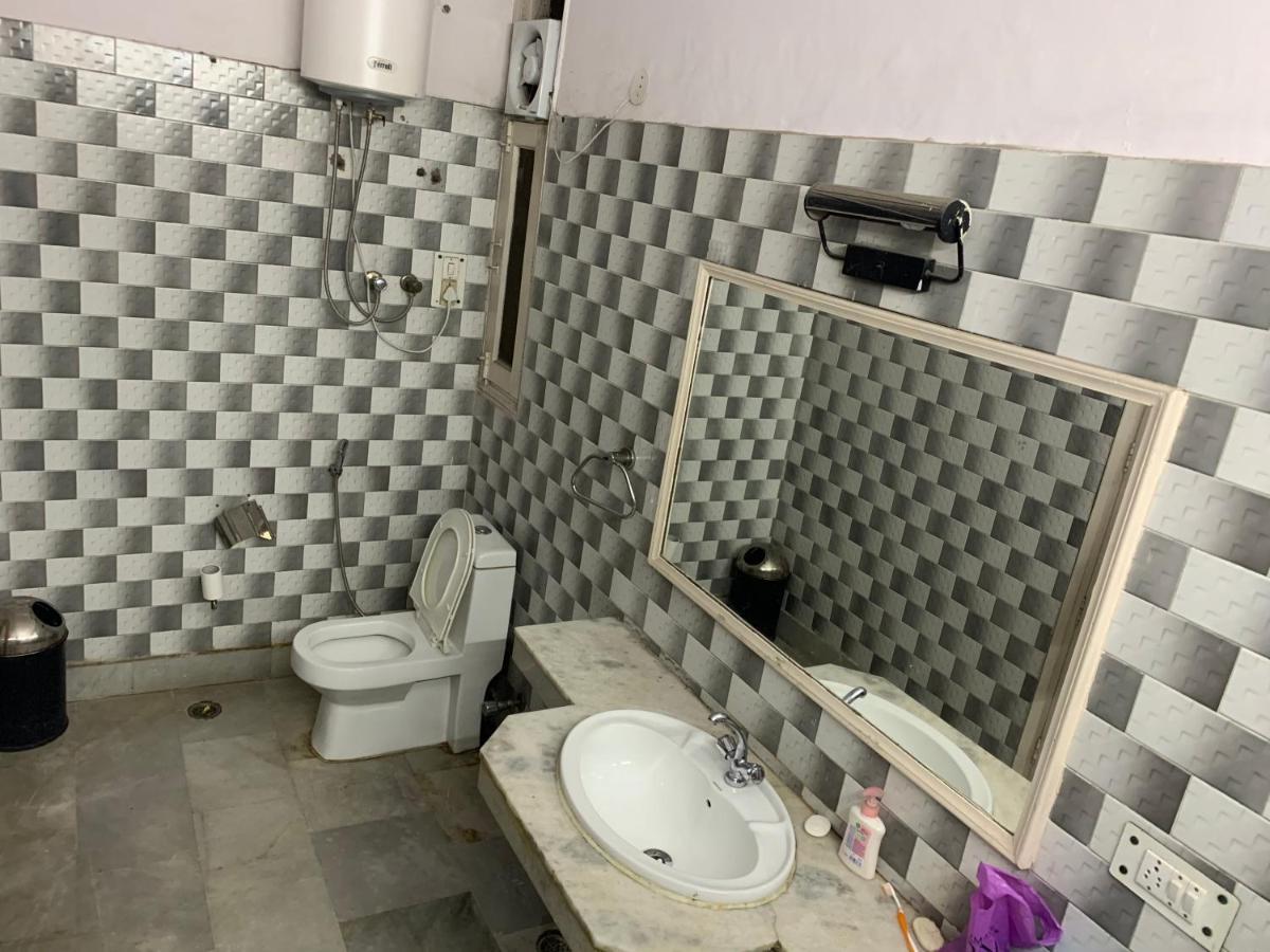 The Desire Hostel نيودلهي المظهر الخارجي الصورة